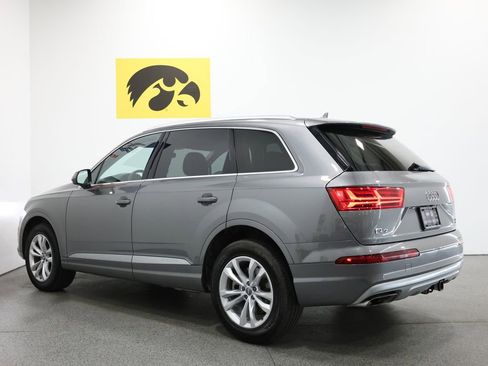 Used 2018 Audi Q7 3.0T Premium Plus w/ Premium Plus Package AWD/4WD image 9
