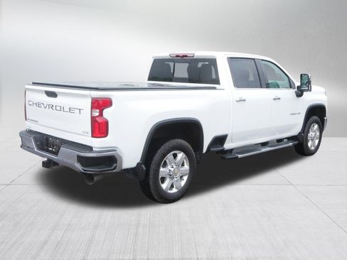 Used 2022 Chevrolet Silverado 3500 LTZ AWD/4WD image 7
