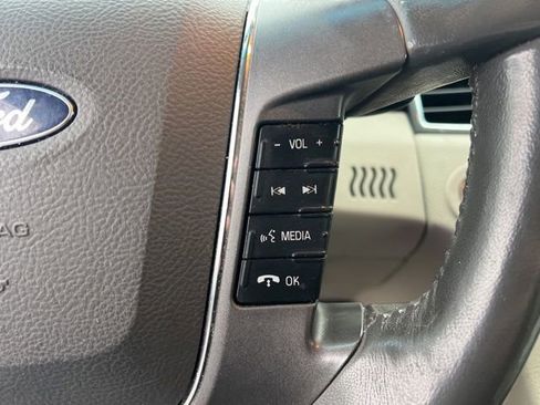 Used 2011 Ford Taurus SEL w/ 201A Rapid Spec Order Code image 15