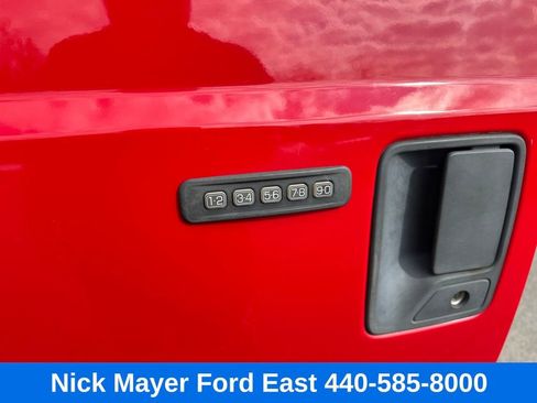 Used 2015 Ford F250 XLT w/ XLT Premium Package image 15