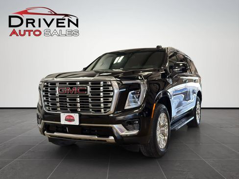 Used 2025 GMC Yukon Denali image 1
