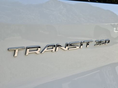 Used 2024 Ford Transit 350 XLT RWD image 30