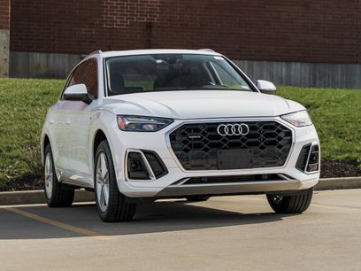 Certified 2023 Audi Q5 e Premium w/ Convenience Package