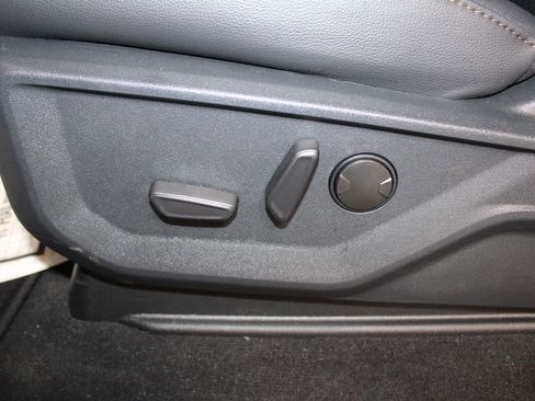 New 2025 Ford F250 Lariat w/ Lariat Ultimate Package image 22