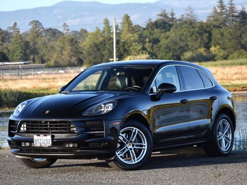 Used 2021 Porsche Macan AWD/4WD image 8