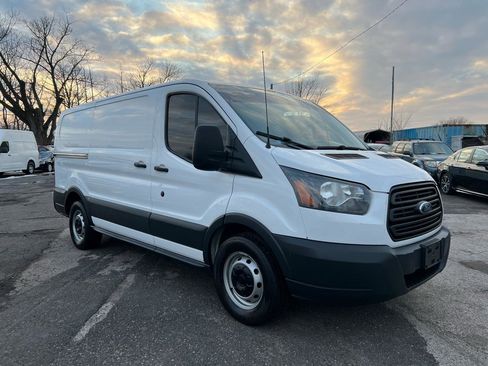 Used 2016 Ford Transit 150 130 Low Roof image 3