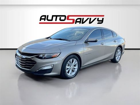 Used 2022 Chevrolet Malibu LT image 3