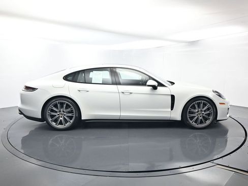 Certified 2021 Porsche Panamera RWD image 16
