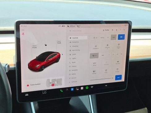Used 2018 Tesla Model 3 Long Range RWD image 14