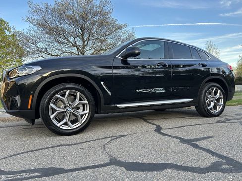 Used 2022 BMW X4 xDrive30i w/ Premium Package 2 image 9