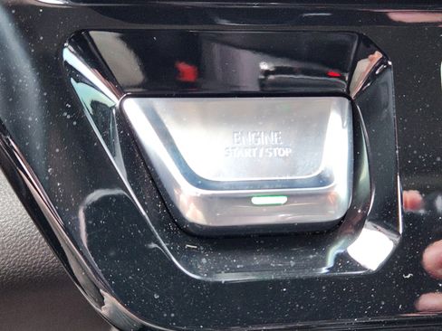 Certified 2025 GMC Sierra 1500 Denali w/ Technology Package image 17