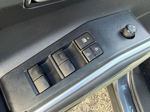 Used 2023 Toyota Highlander XSE AWD/4WD image 23