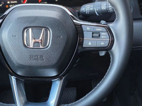 New 2025 Honda Pilot Touring image 16