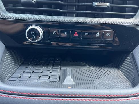 New 2025 Ford Explorer ST-Line w/ Premium Package image 7