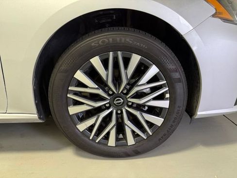Used 2026 Nissan Altima 2.5 SV AWD/4WD image 26