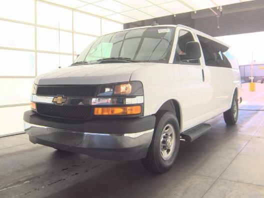 Used 2025 Chevrolet Express 3500 LT w/ LT Preferred Equipment Group RWD image 3