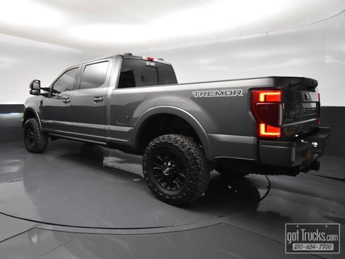 Used 2022 Ford F250 Lariat w/ Tremor Off-Road Package AWD/4WD image 5