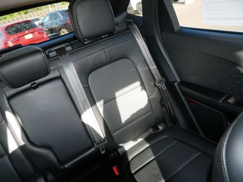 Used 2020 Ford Escape Titanium AWD/4WD image 14
