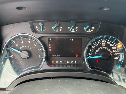 Used 2012 Ford F150 XLT w/ XLT Chrome Pkg image 13