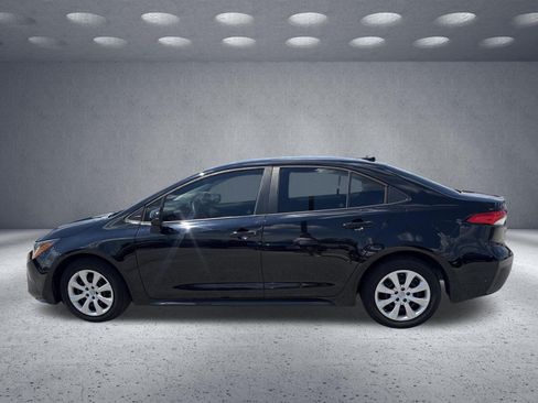 Used 2024 Toyota Corolla LE FWD image 8