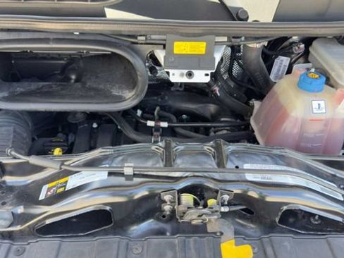 Used 2023 RAM ProMaster 2500 FWD image 30