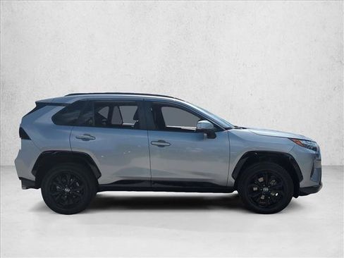 Certified 2024 Toyota RAV4 SE AWD/4WD image 4