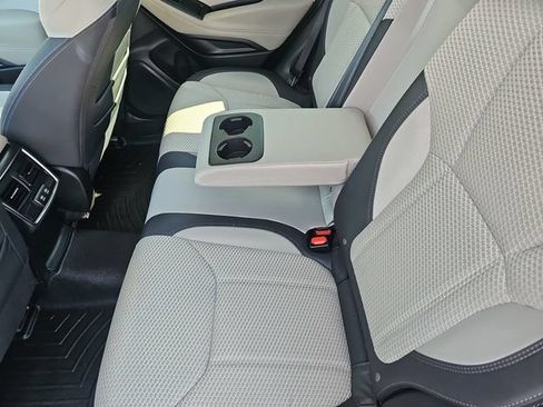 Certified 2023 Subaru Forester Premium AWD/4WD image 19