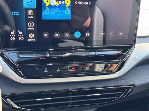 Certified 2024 Volkswagen ID.4 S image 24