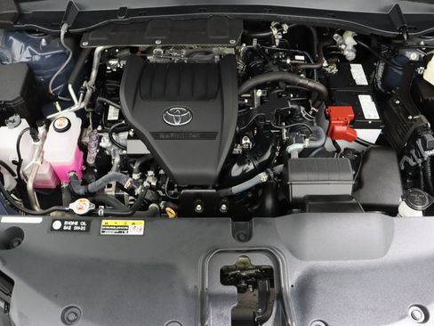 Certified 2025 Toyota Grand Highlander AWD image 41