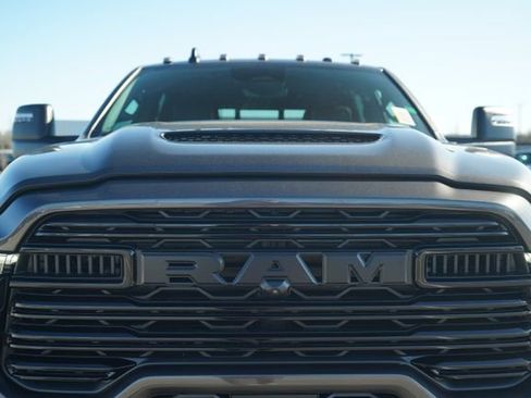 New 2026 RAM 2500 Laramie AWD/4WD image 41