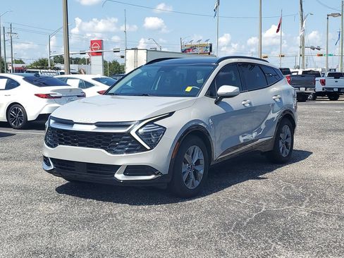 Used 2025 Kia Sportage SX FWD image 2
