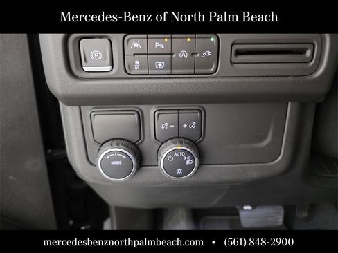 Used 2022 Chevrolet Tahoe RST w/ Luxury Package image 27