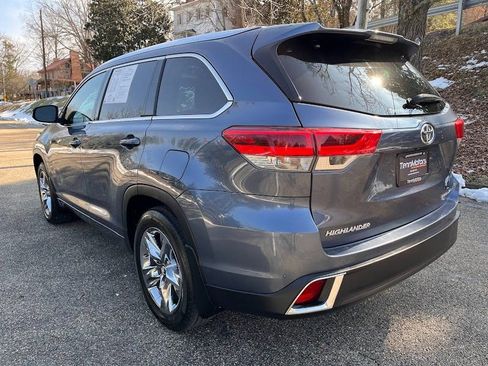 Used 2019 Toyota Highlander Limited Platinum image 36