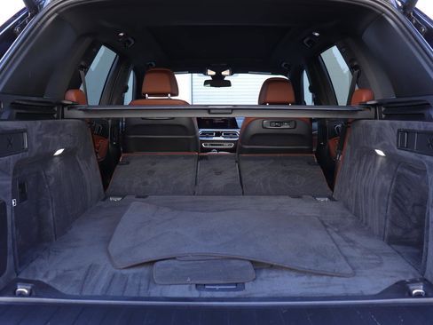 Used 2022 BMW X5 xDrive40i w/ M Sport Package image 15