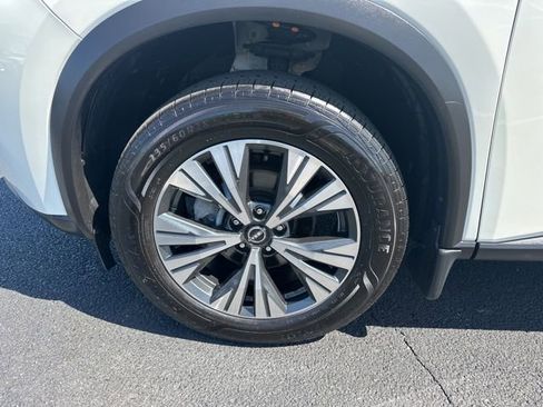 Used 2023 Nissan Rogue SV w/ SV Premium B Package AWD/4WD image 34