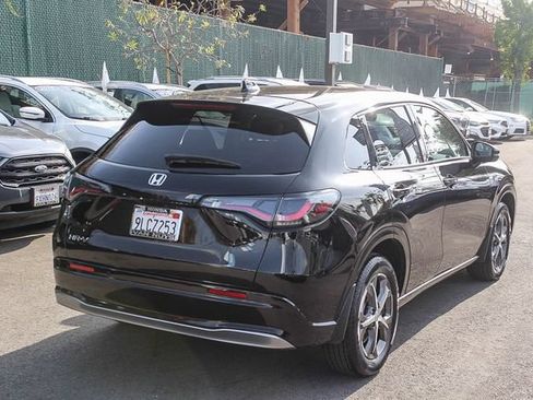 Used 2024 Honda HR-V EX-L image 5