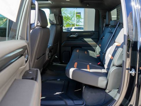 New 2026 GMC Sierra 3500 AT4 w/ AT4 Premium Plus Package AWD/4WD image 13