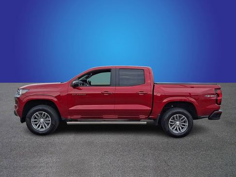 Used 2024 Chevrolet Colorado LT w/ LT Convenience Package II AWD/4WD image 7