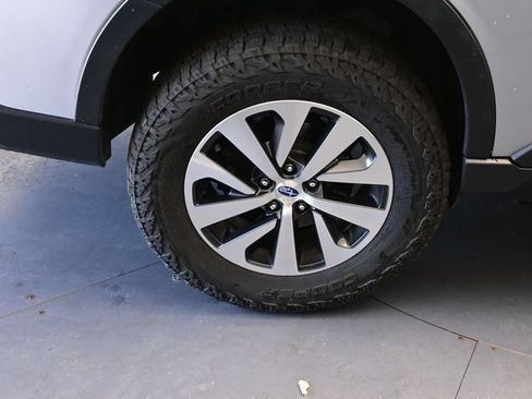 Used 2021 Subaru Outback Premium w/ Popular Package #1 AWD/4WD image 23