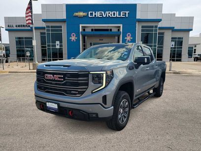 Used 2024 GMC Sierra 1500 AT4 w/ Technology Package