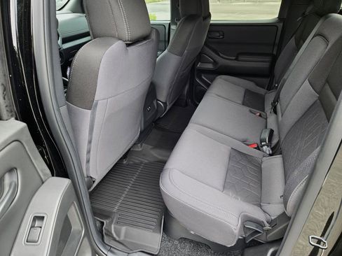 New 2026 Nissan Frontier SV w/ All-Weather Content Package AWD/4WD image 10