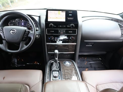 Used 2023 Nissan Armada Platinum w/ Captain's Chairs Package RWD image 20