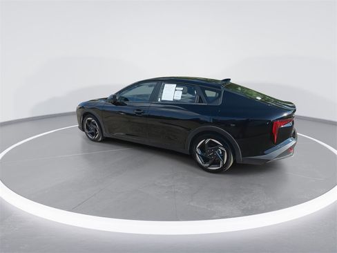 Used 2025 Kia K4 EX image 6