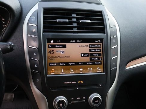 Used 2017 Lincoln MKC Reserve FWD image 24