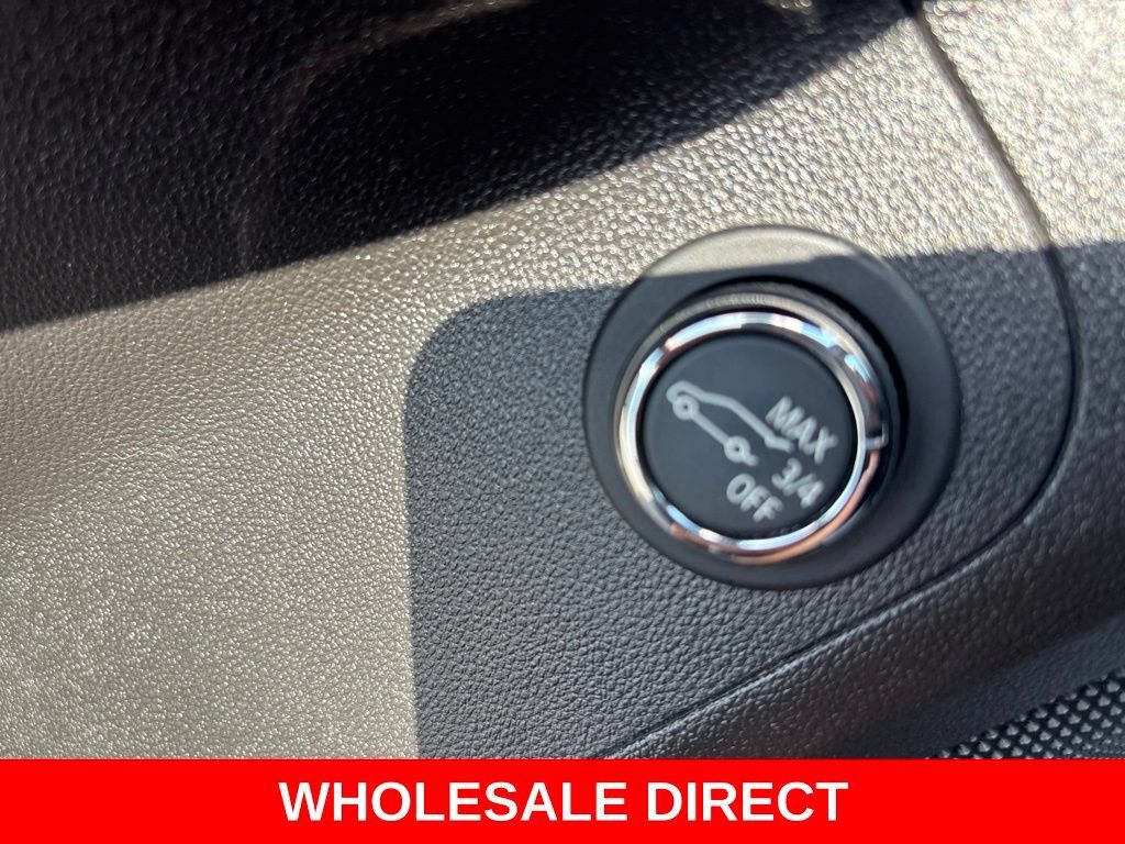 Used 2020 GMC Acadia AT4 AWD/4WD image 19