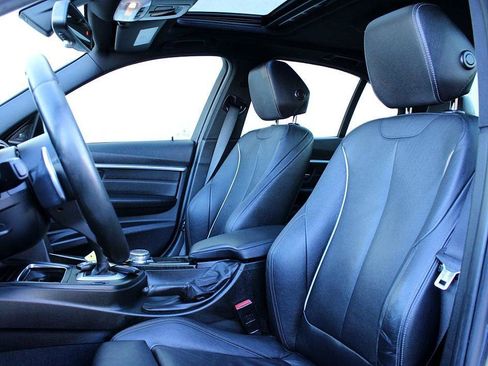 Used 2017 BMW 340i Sedan image 12