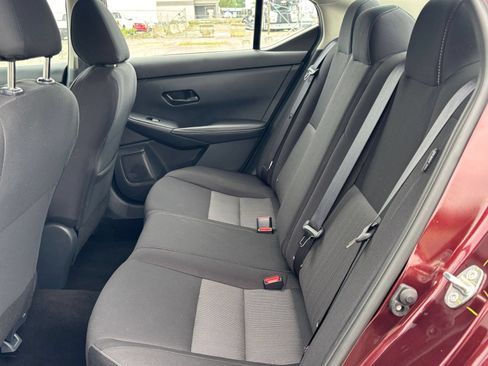 Used 2025 Nissan Sentra SV FWD image 21