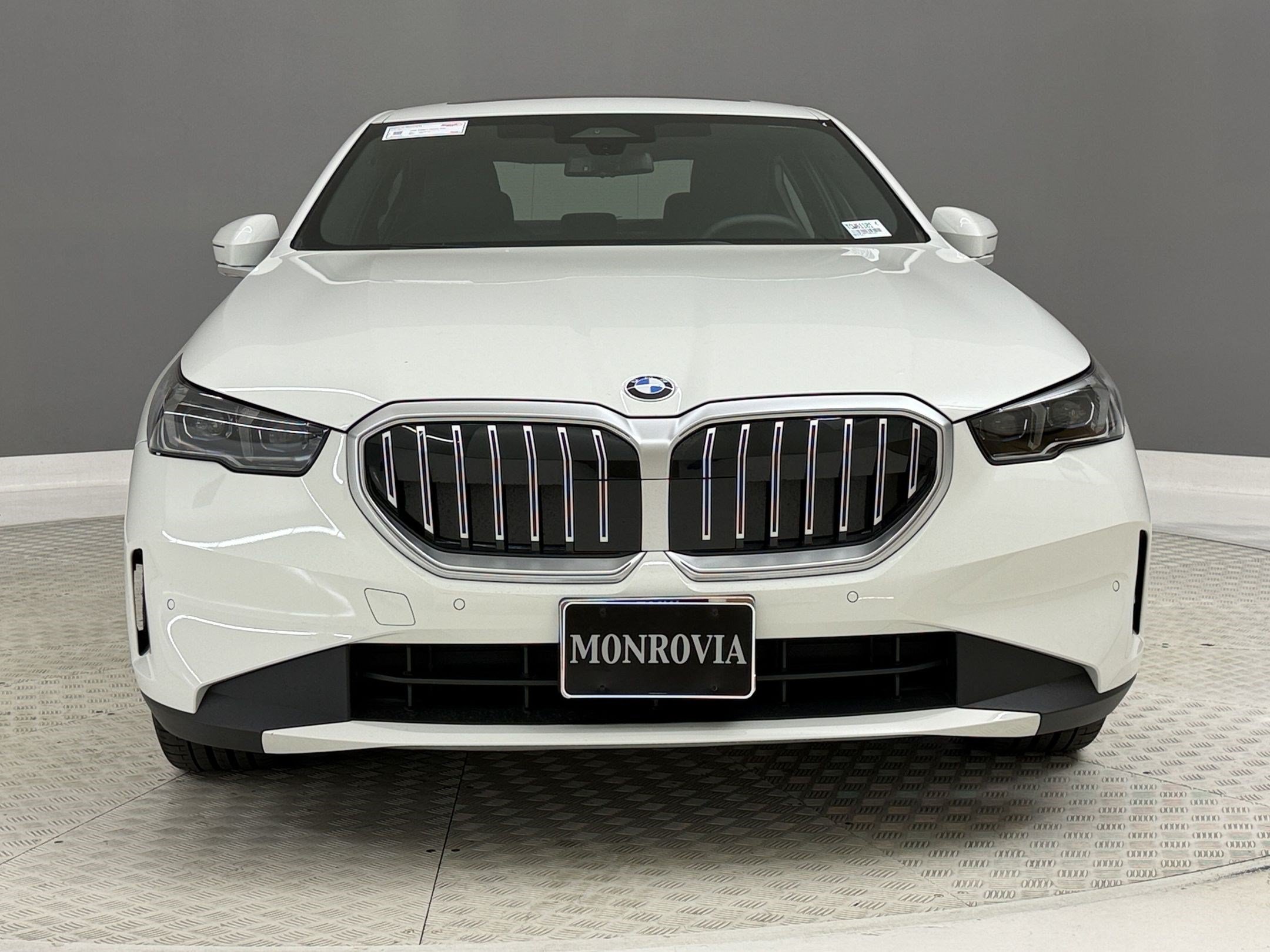 Used 2026 BMW 530i RWD image 6