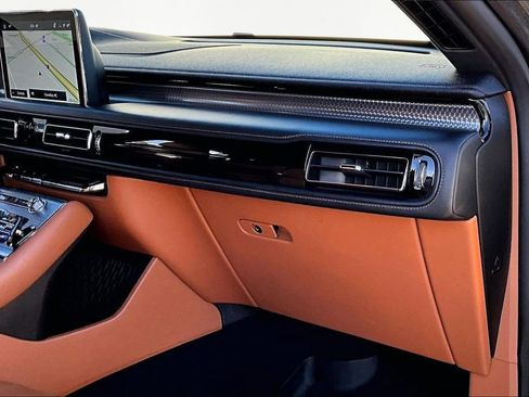 Used 2021 Lincoln Aviator Black Label w/ Dynamic Handling Package image 20