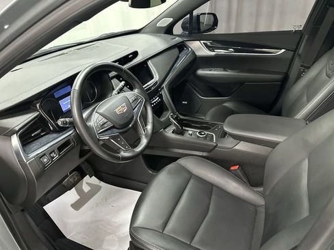 Certified 2023 Cadillac XT5 Premium Luxury w/ LPO, Floor Liner Package AWD/4WD image 15